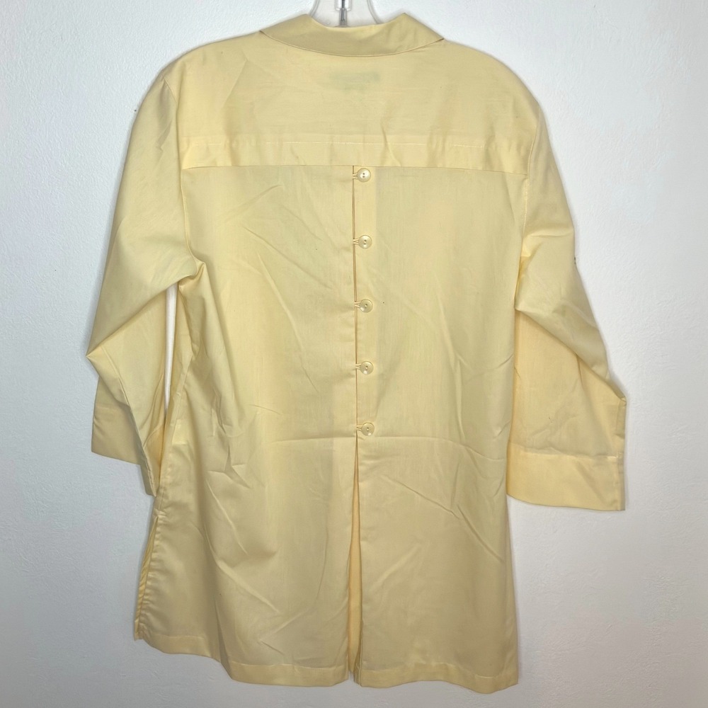 Foxcroft NYC Womens Button Front Shirt Tunic Top Light Yellow 10 Shaped Classic